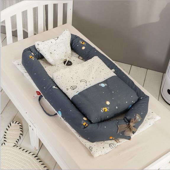 Anti-pressure New-born Foldable Portable Bed